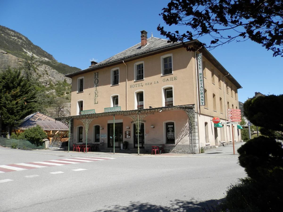 Hotel La Gare L'Argentiere-la-Bessee Ngoại thất bức ảnh